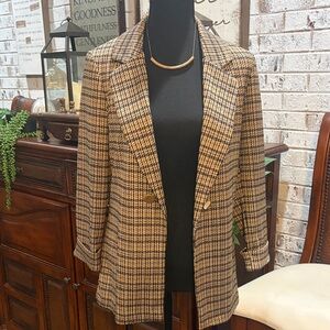 Classic Checkered Women's Blazer